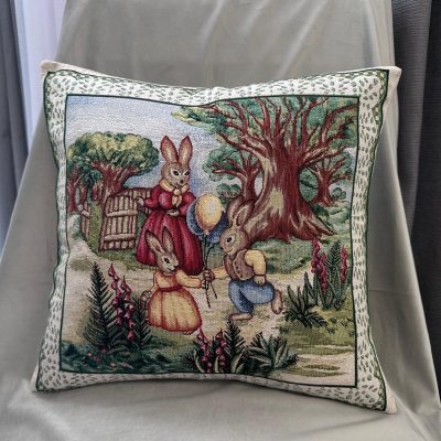 Față de pernă decorativă- familie de iepurași