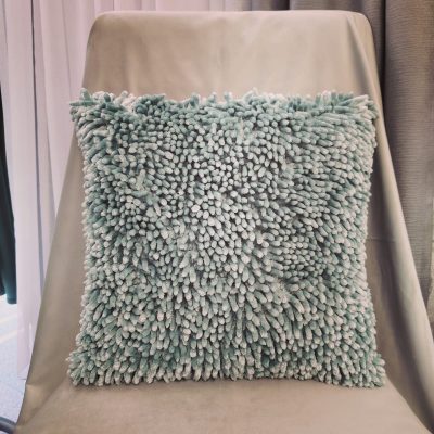 Față de pernă decorativă pufoasa-verde mentă